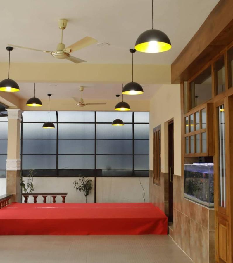 Meghdoot River Resort Kochi Extérieur photo
